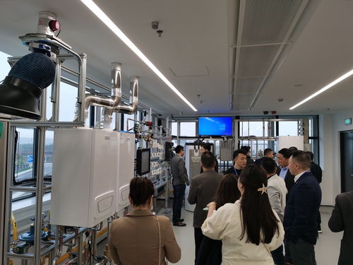 喜德瑞嘉興工廠開放日 東芝精英代理商組團參觀，國內貿易代理合作再深化